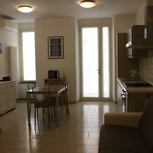 https://acquamarina.hotelitalianriviera.com