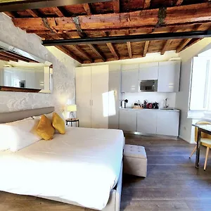 Apartment Heart Duomo Colonne, Mailand