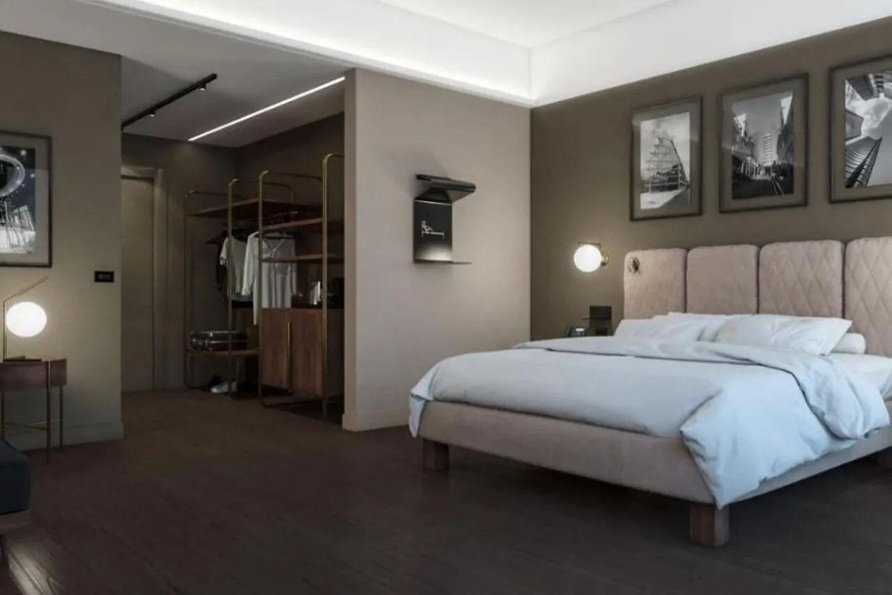 Hotel Tocq Milano 4*,  Italien
